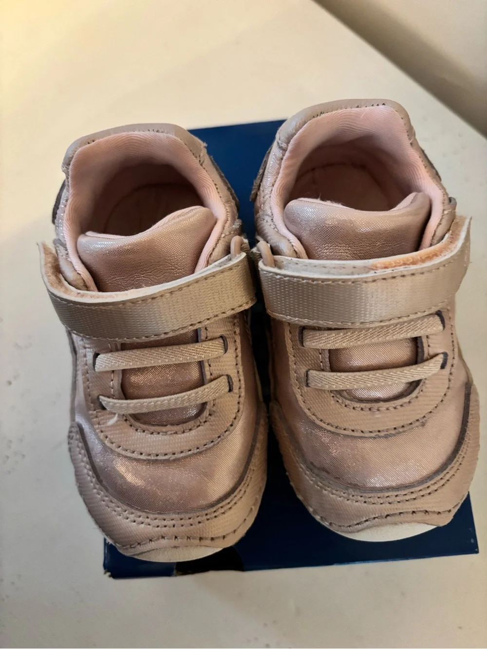 Stride Rite pink toddler shoe size 5.5, used